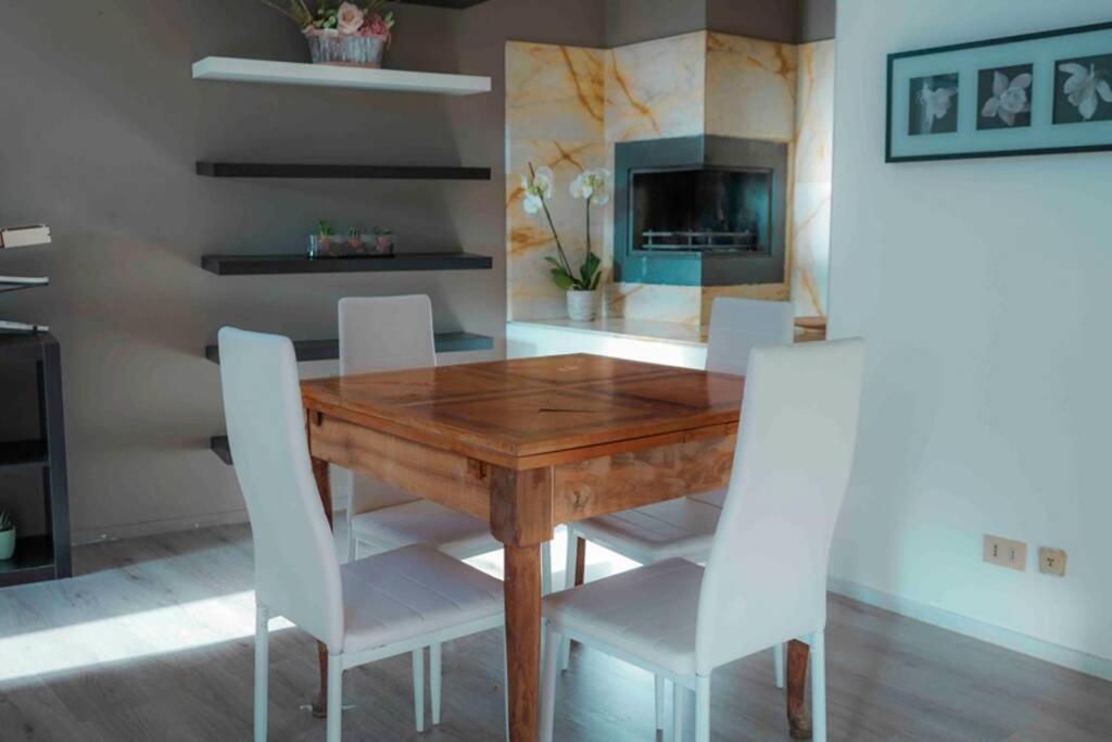 Bv Apartment Siena Luaran gambar