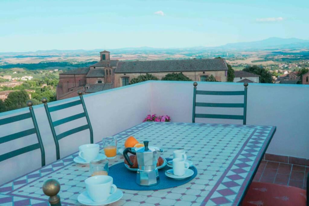 Bv Apartment Siena Luaran gambar